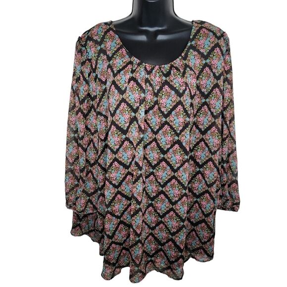 LC Lauren Conrad Plus Size Three Quarter Sleeve Flowy Top 4x - Picture 2 of 8